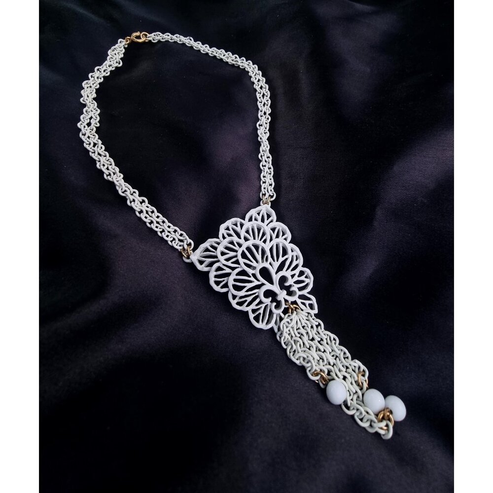 Rare Find Vintage CROWN TRIFARI 1960s Signed White Enamel Pendant Necklace